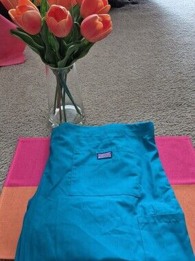 Cherokee Teal Womens Workwear Drawstring Scrub Pants. SIZE LARGE. LIKE NEW